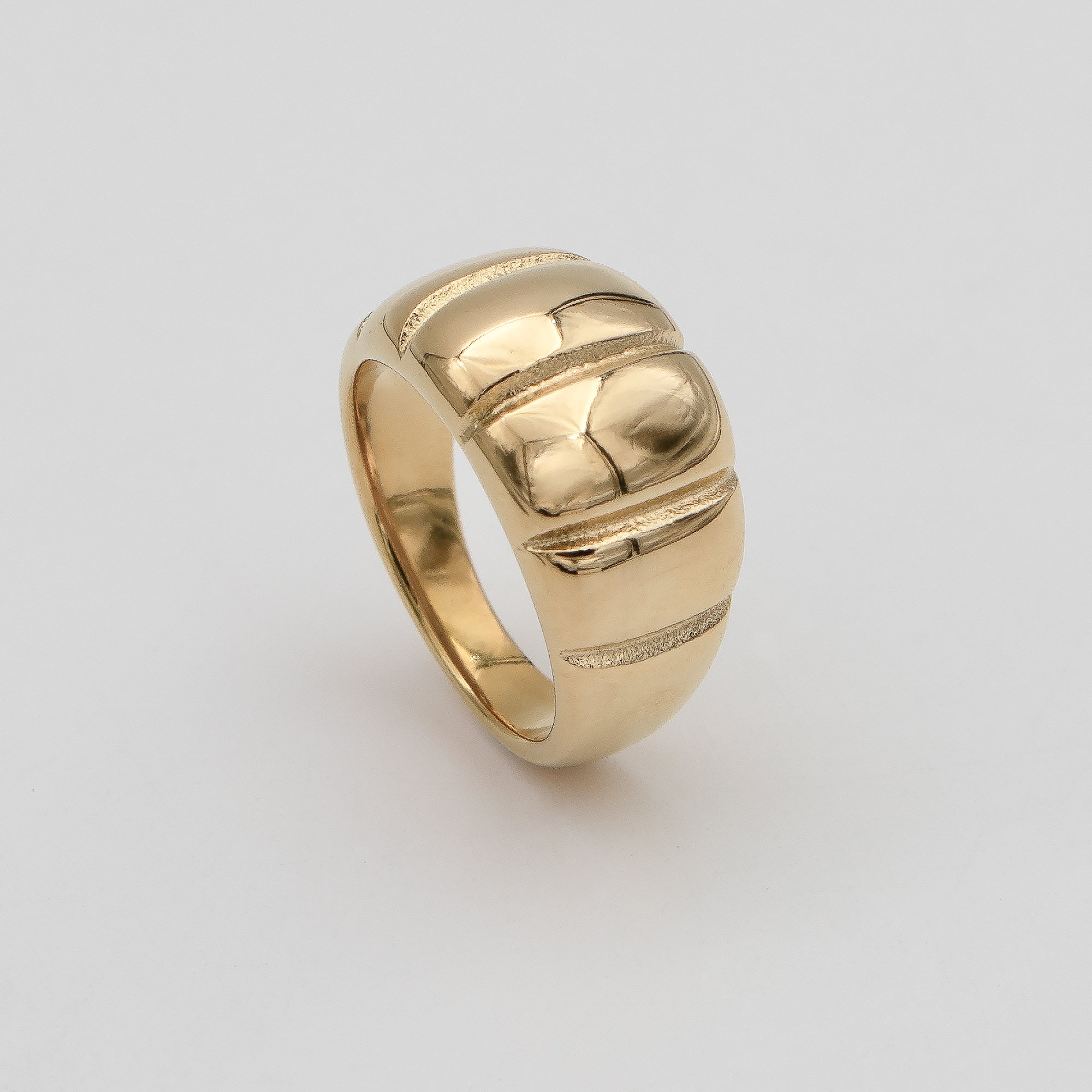 Alessia Chunky Ribbed Ring