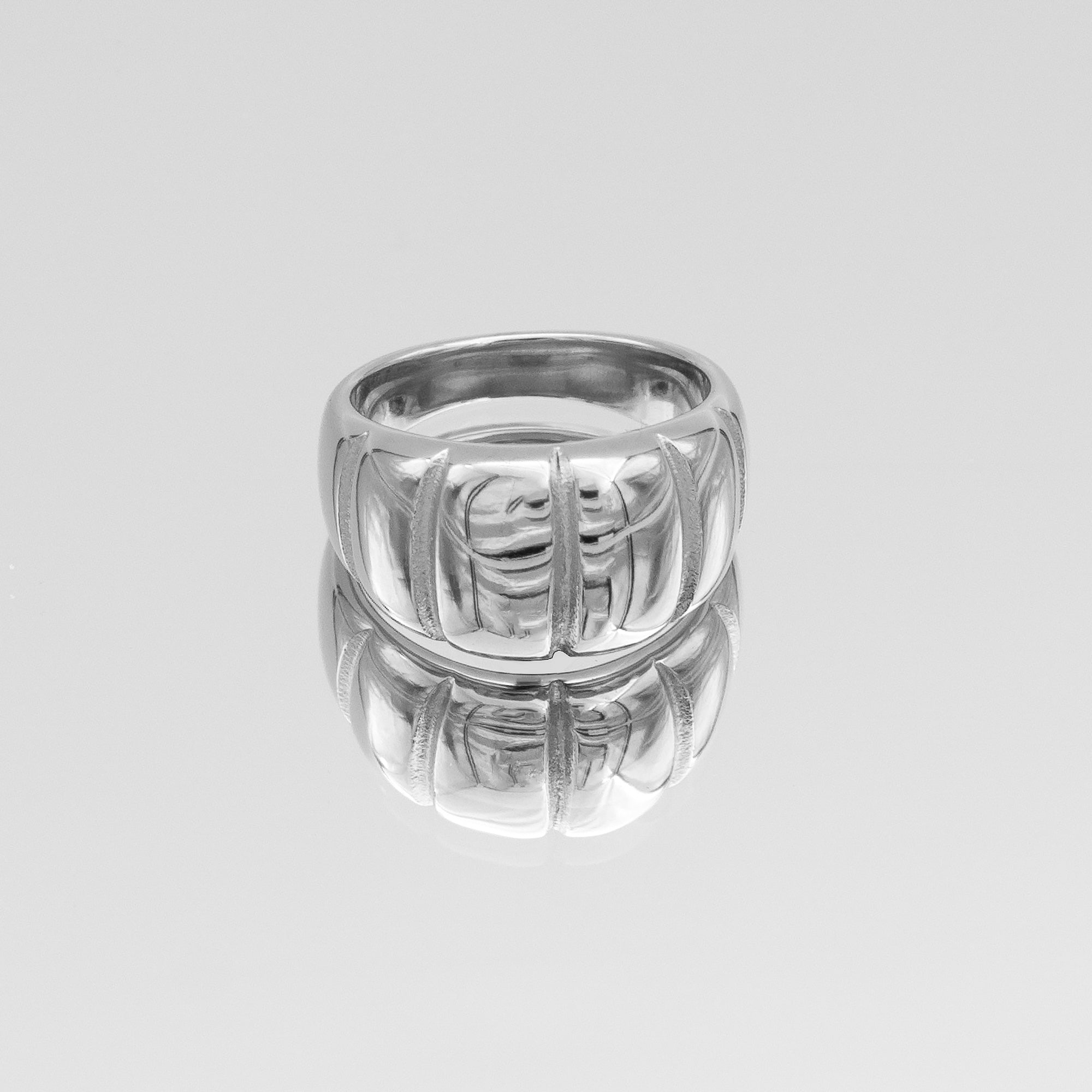 Alessia Chunky Ribbed Ring