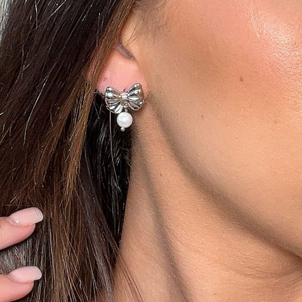 Bailey Bow Earrings
